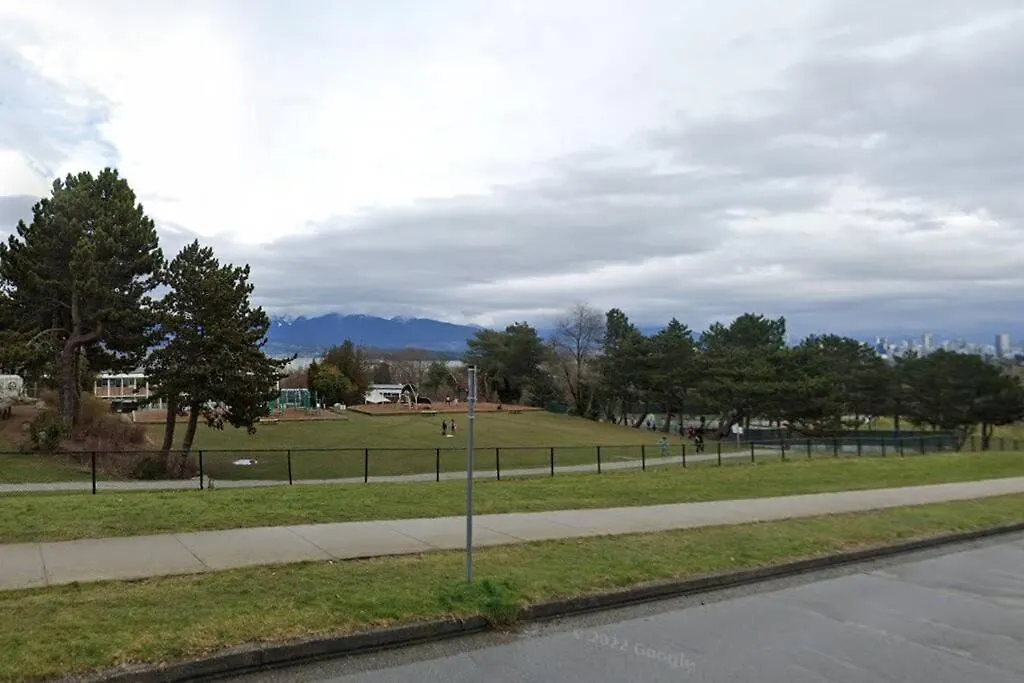 A Tiny House Near Ubc 温哥华ubc小别墅 Vancouver Canada